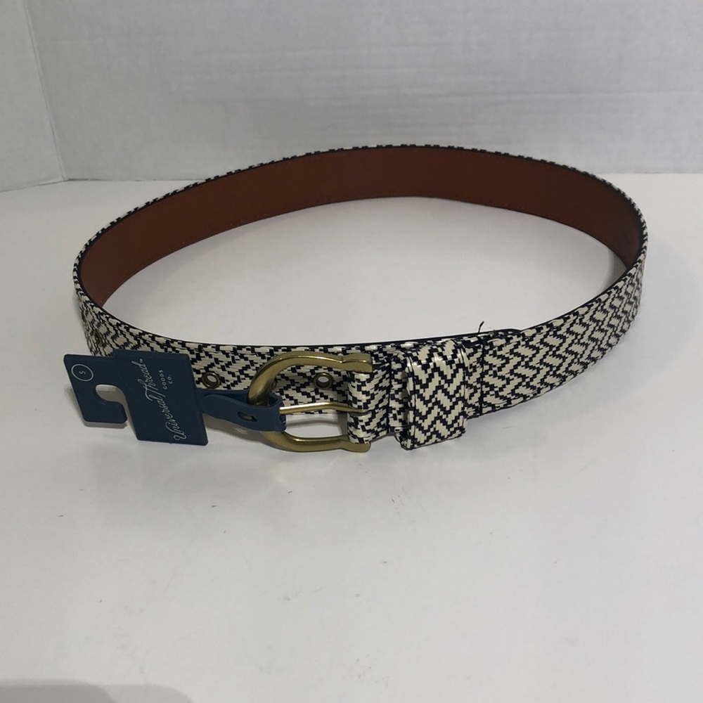Women’s Black & White Patterned Belt